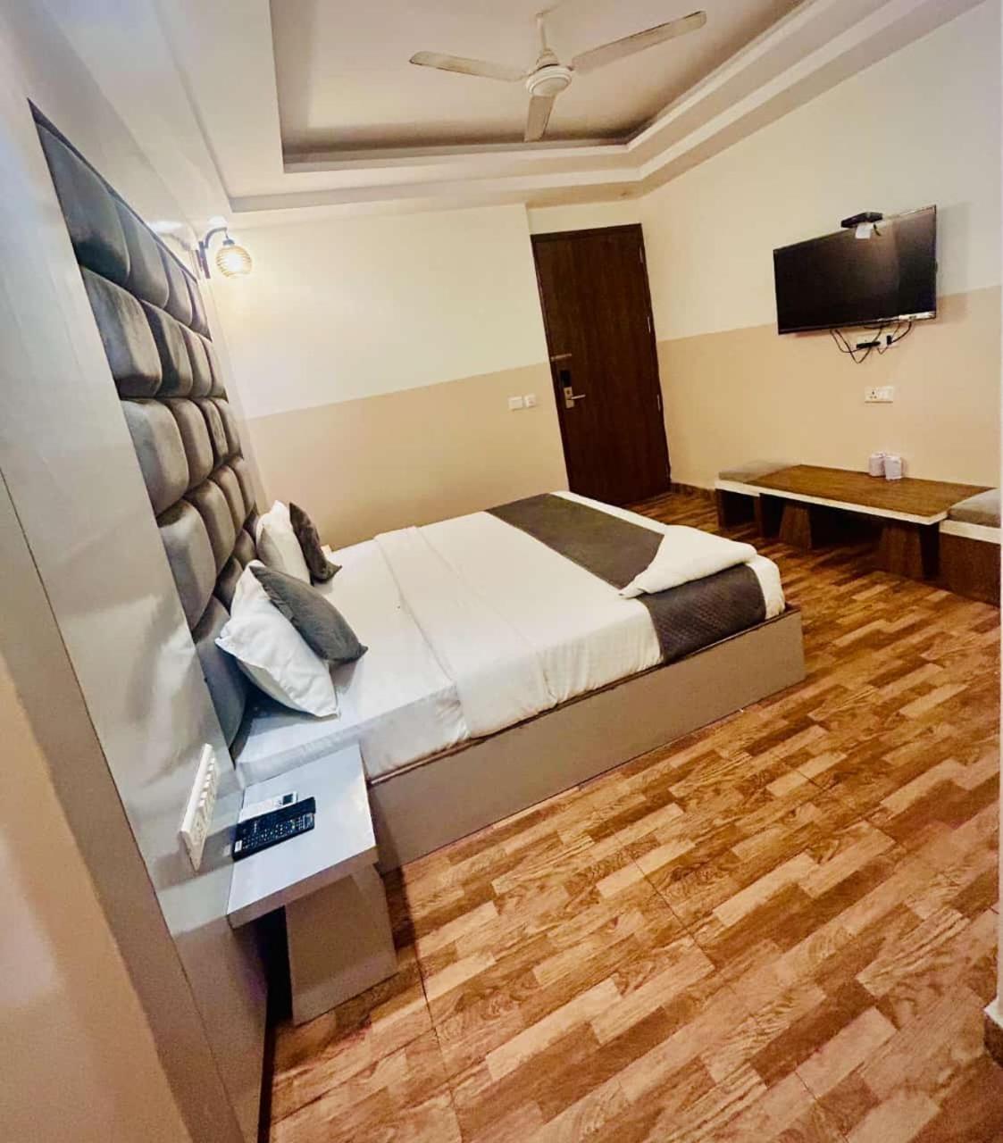 Hotel Airport City Νέο Δελχί Εξωτερικό φωτογραφία