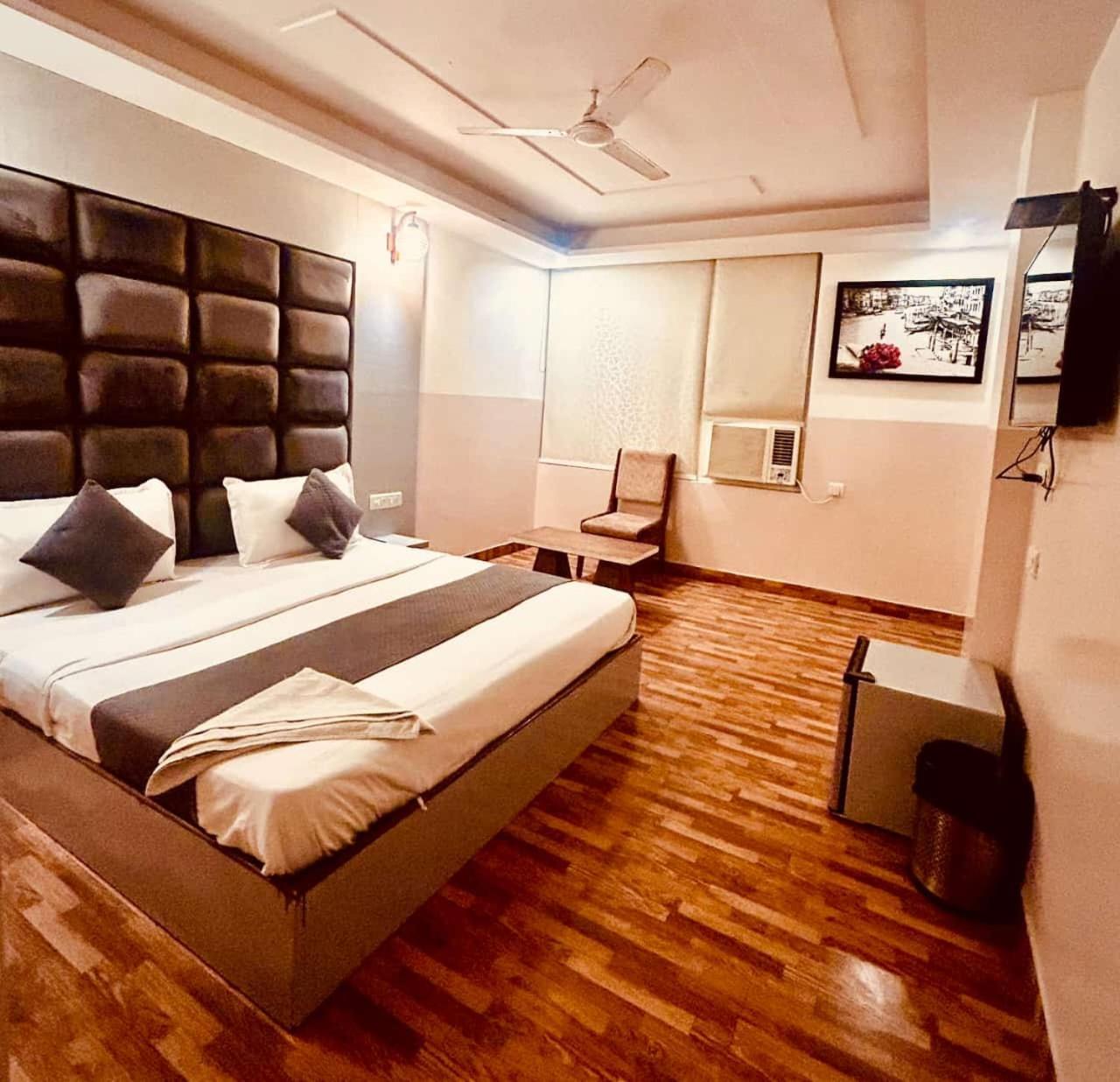 Hotel Airport City Νέο Δελχί Εξωτερικό φωτογραφία