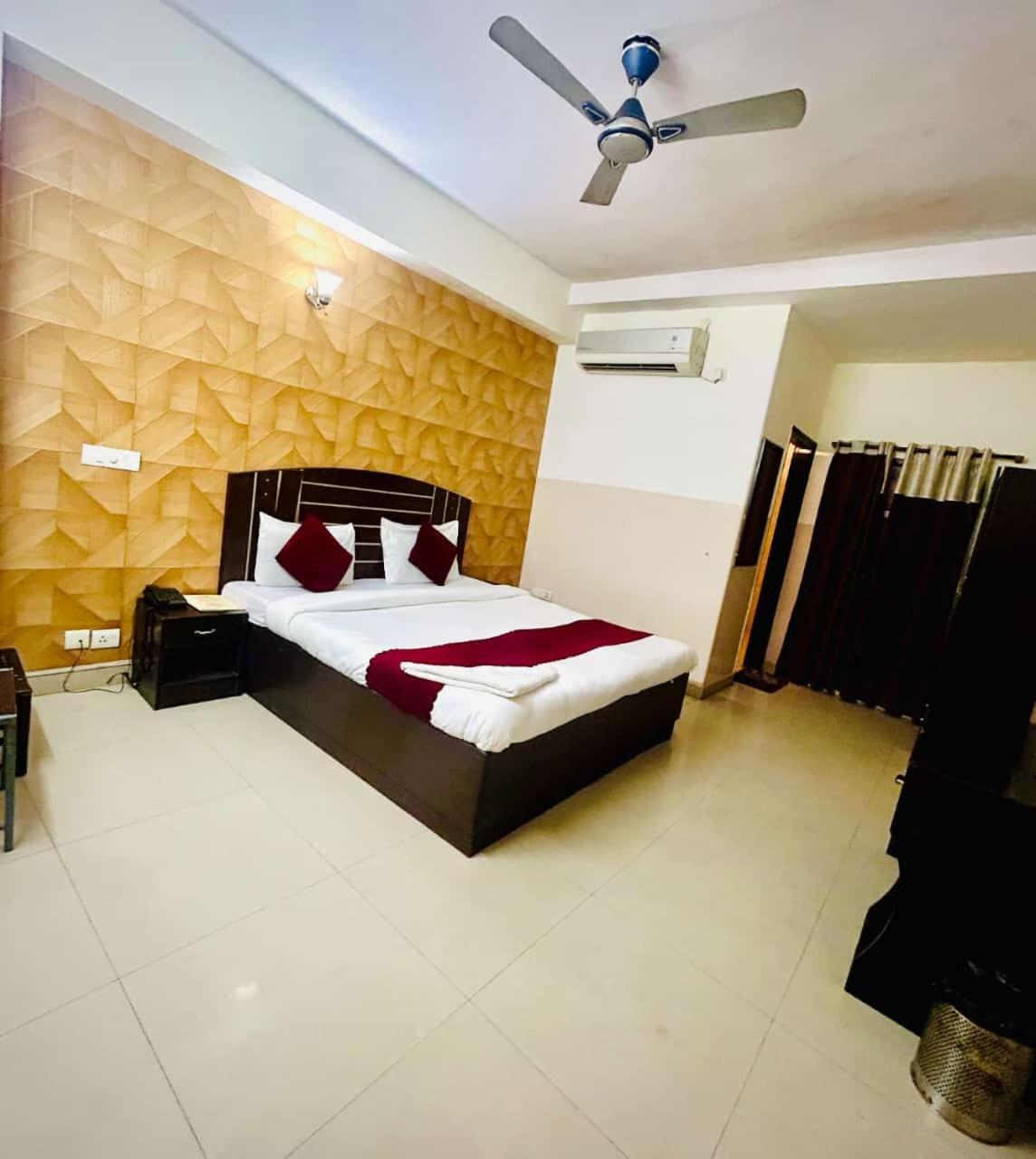 Hotel Airport City Νέο Δελχί Εξωτερικό φωτογραφία